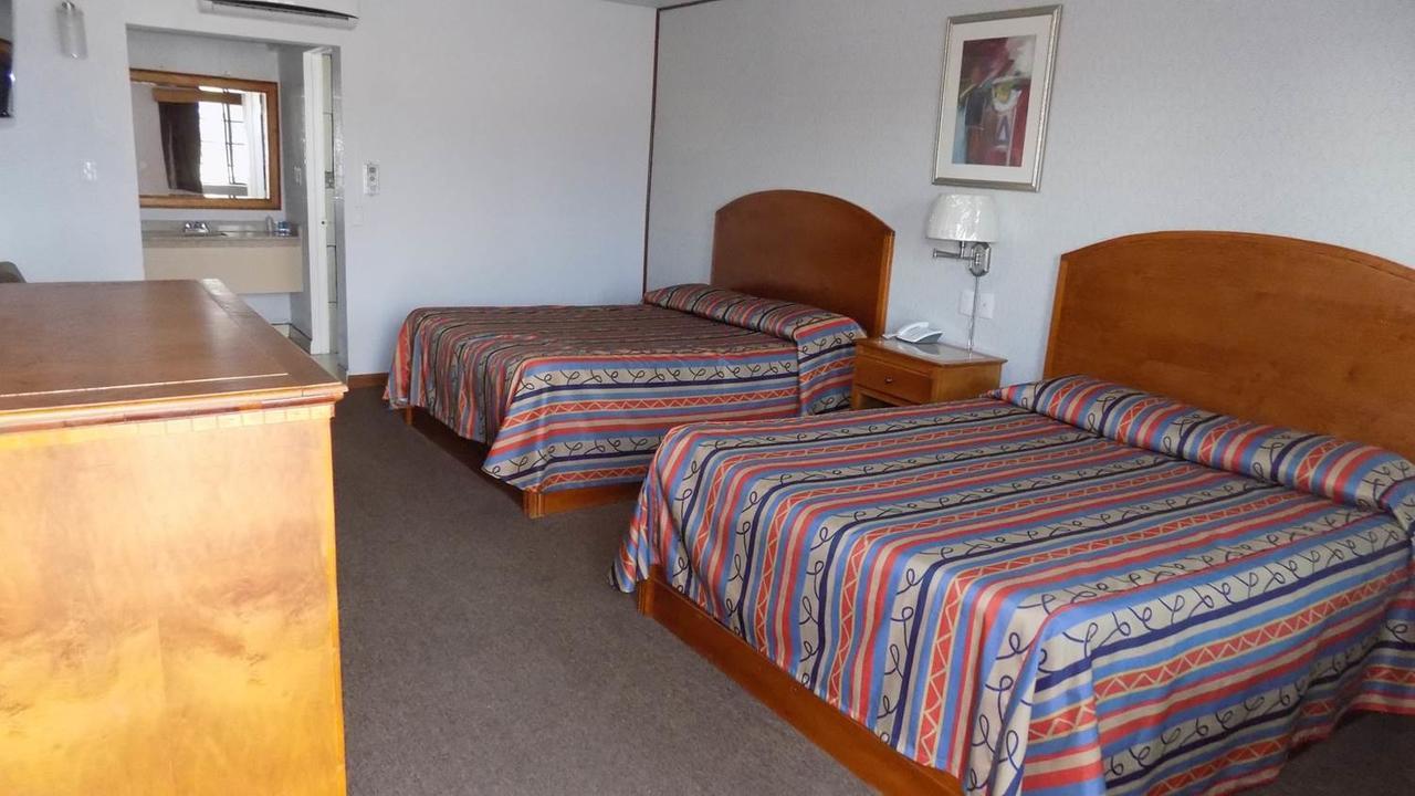 Hotel Del Camino Cuauhtémoc Zewnętrze zdjęcie